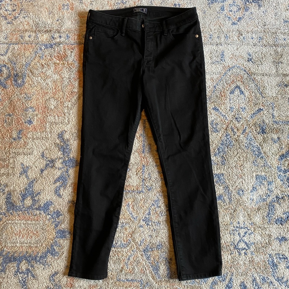 A&F black mid rise super skinny ankle jean